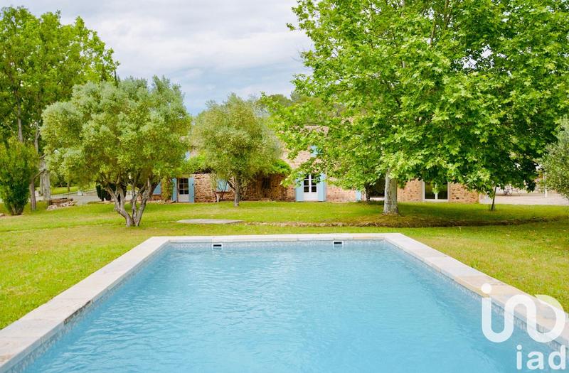 Maison - 311 m² - 8 pièces