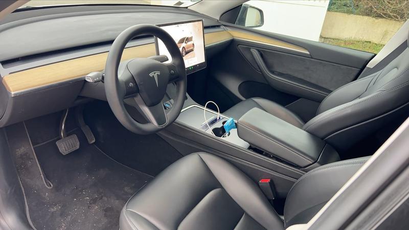 Tesla Model y 300 Rwd Standard - Première main