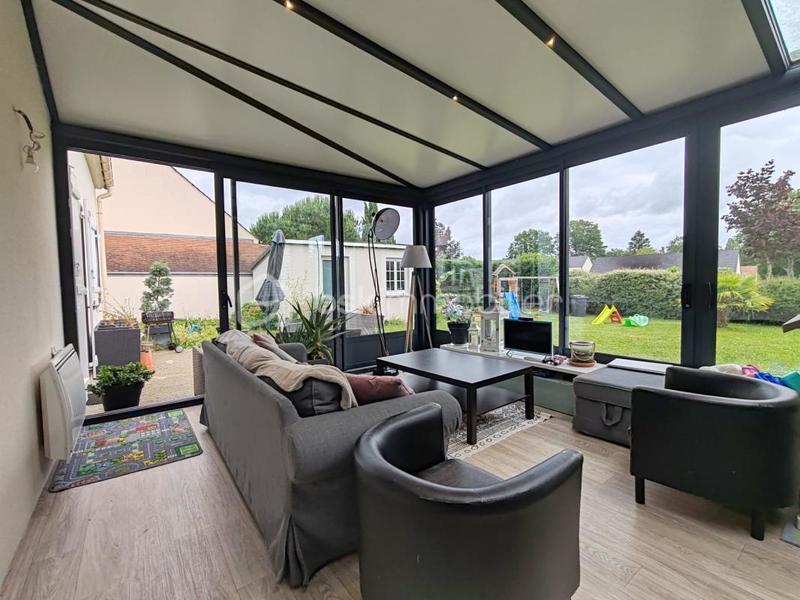 Maison - 202 m² - 8 pièces