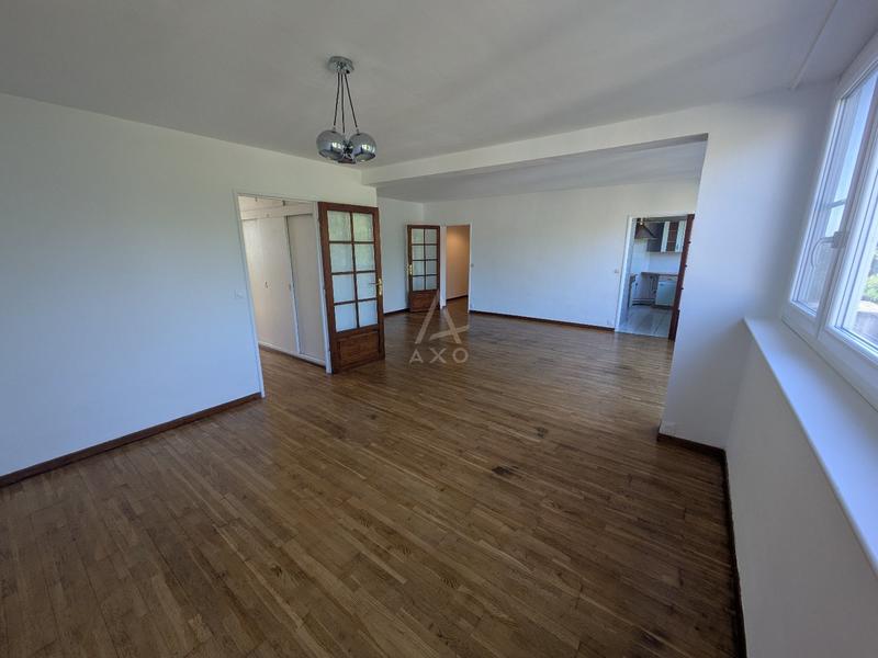 Appartement - 89 m² - 3 pièces