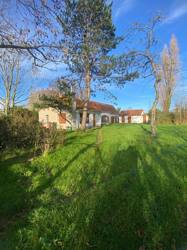 Maison - 104 m² - 4 pièces