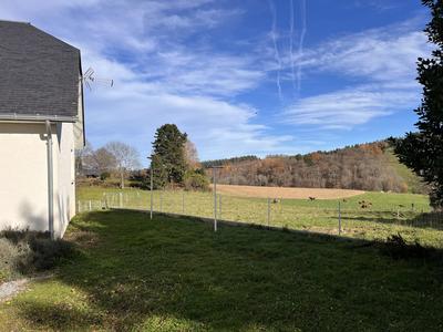 Maison - 98 m² - 4 pièces