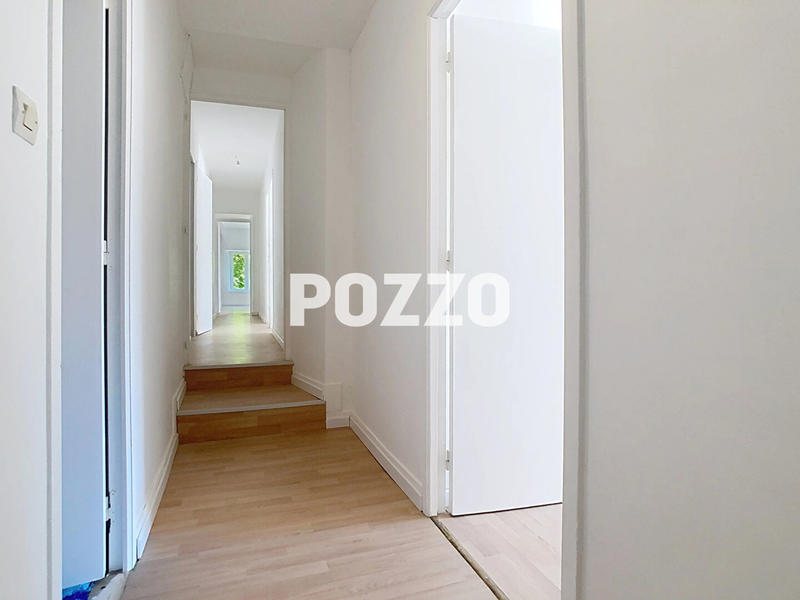 Maison - 191 m² - 9 pièces