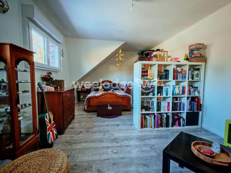 Maison - 262 m² - 10 pièces