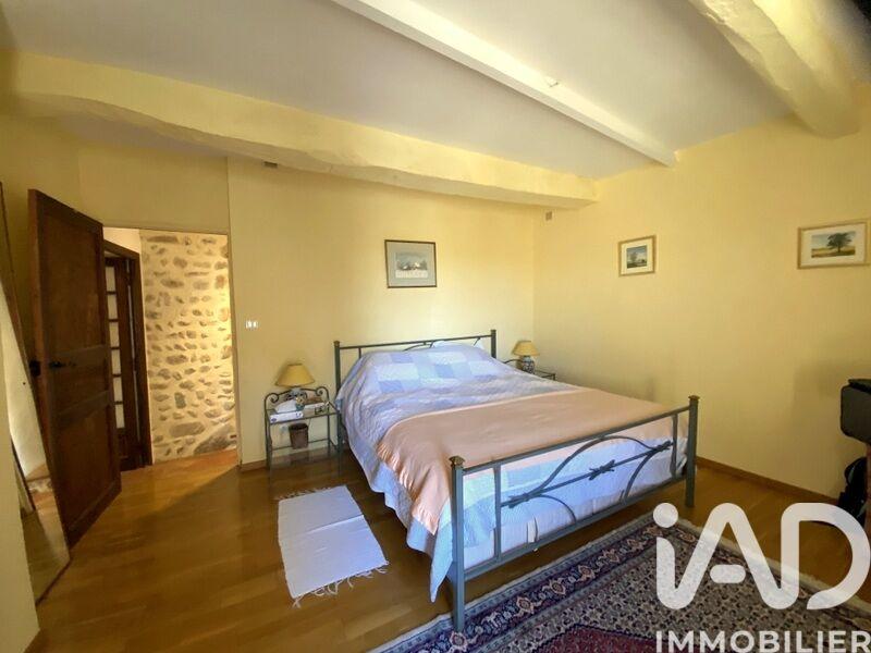 Maison de village - 200 m² - 6 pièces