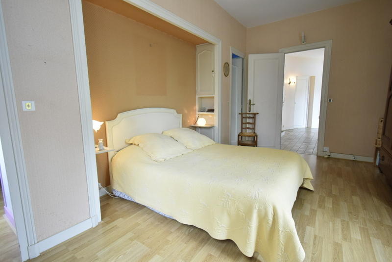 Maison - 185 m² - 5 pièces