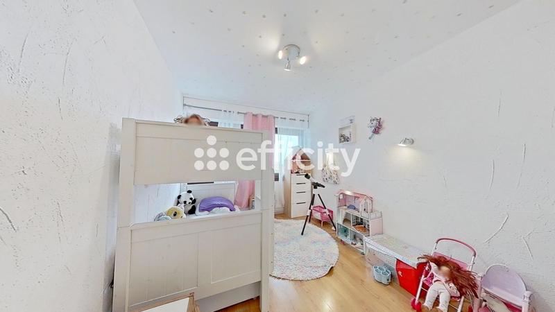 Appartement - 76 m² - 4 pièces