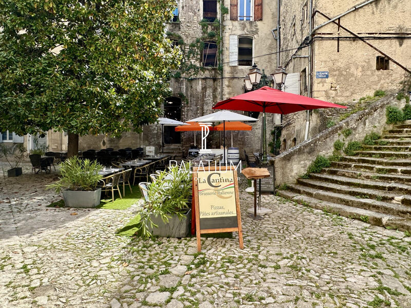 Fonds de commerce - 120 m²