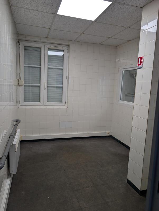 Local commercial - 36 m² - 2 pièces