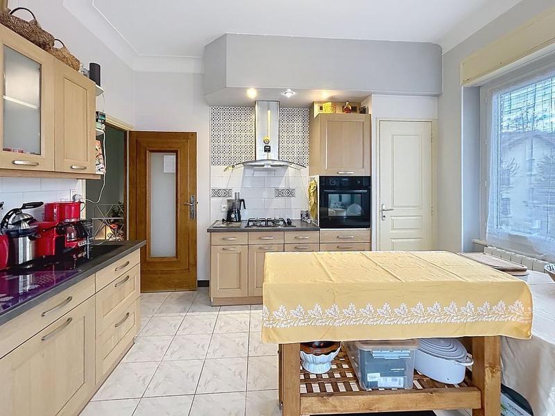 Appartement - 82 m² - 3 pièces