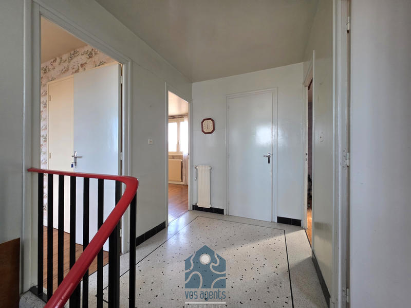 Maison - 111 m² - 6 pièces