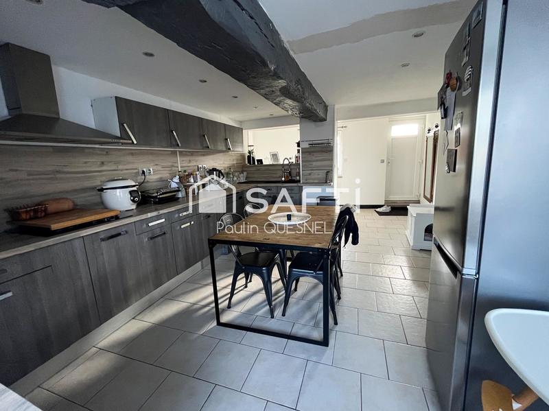 Maison - 98 m² - 4 pièces