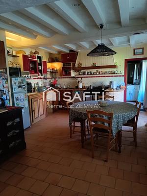 Maison - 144 m² - 6 pièces