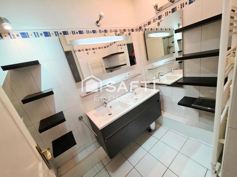 Appartement - 102 m² - 5 pièces