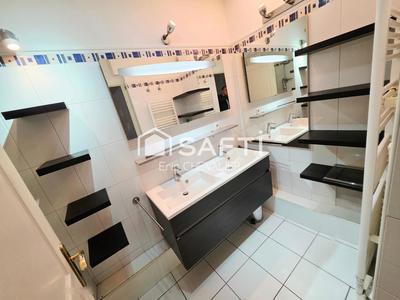 Appartement - 102 m² - 5 pièces