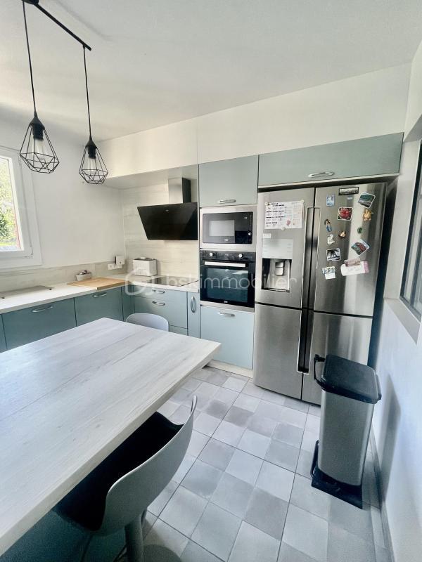 Maison - 159 m² - 7 pièces