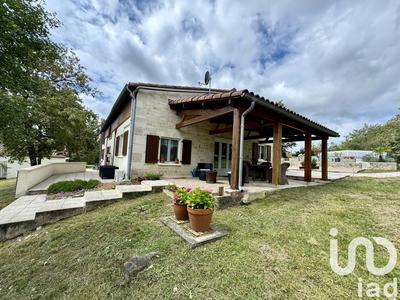 Maison - 190 m² - 6 pièces