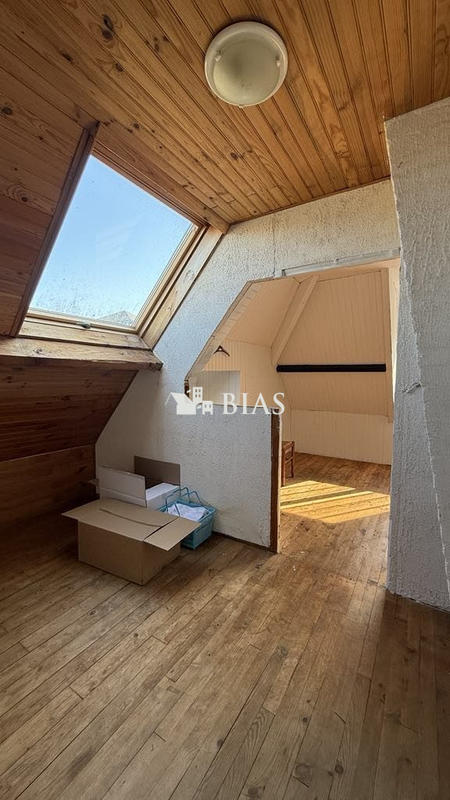 Maison - 124 m² - 8 pièces