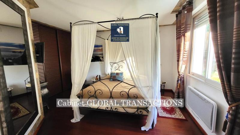 Maison - 138 m² - 6 pièces