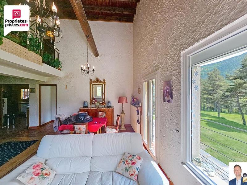 Villa - 142 m² - 6 pièces