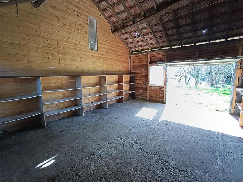 Moulin - 300 m² - 4 pièces