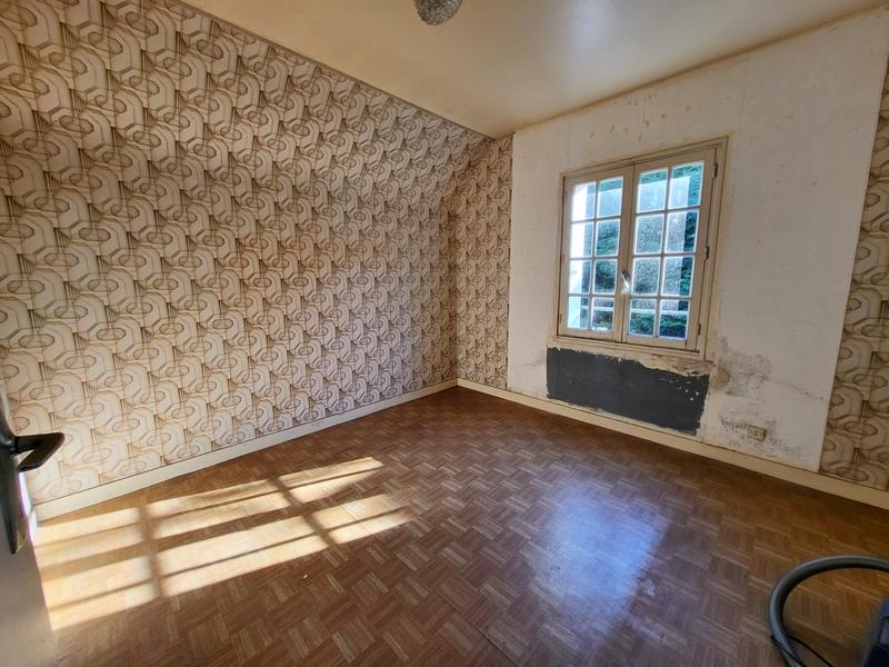 Maison - 161 m² - 9 pièces