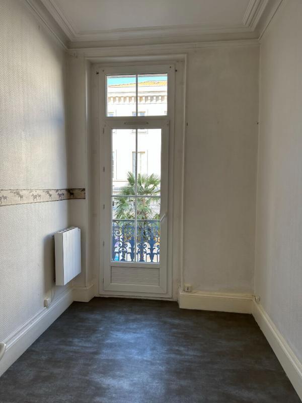 Immeuble - 245 m² - 11 pièces