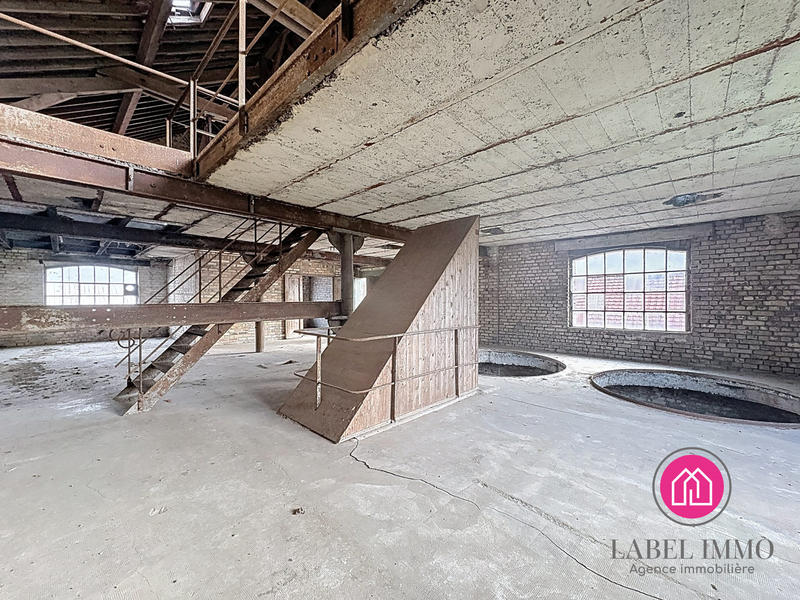 Maison - 250 m² - 10 pièces