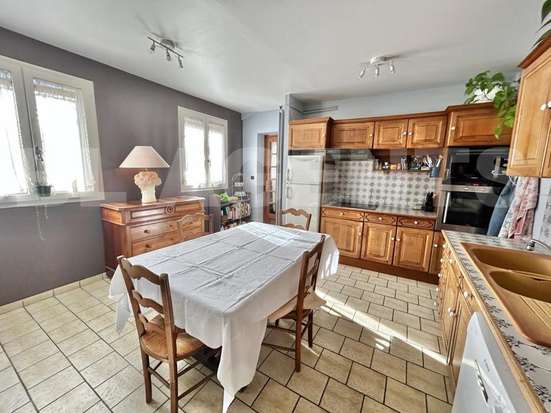 Maison - 132 m² - 5 pièces