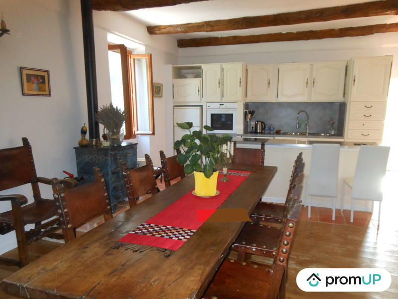 Maison ancienne - 239 m² - 18 pièces