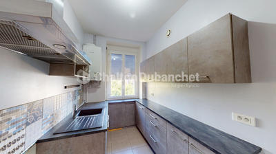 Appartement - 75 m² - 4 pièces
