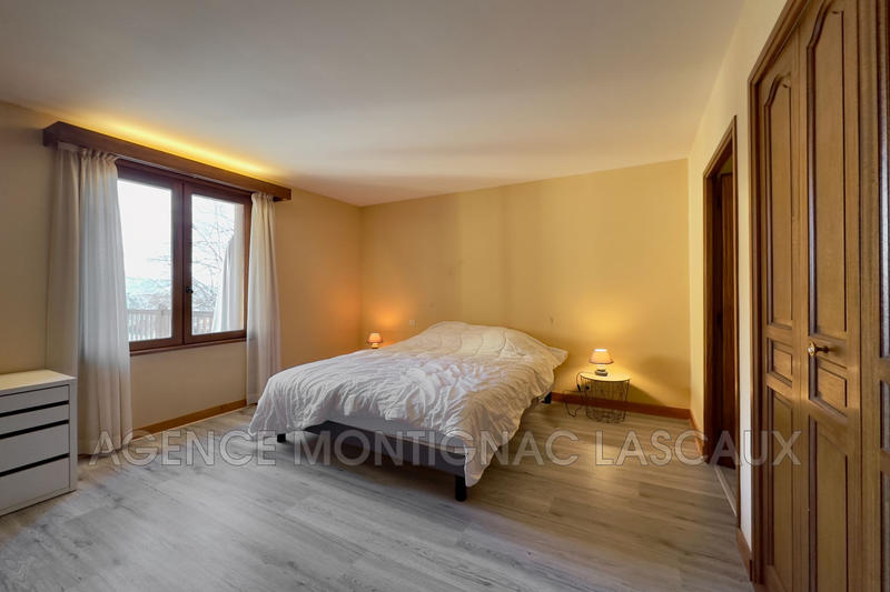 Maison - 497 m² - 15 pièces
