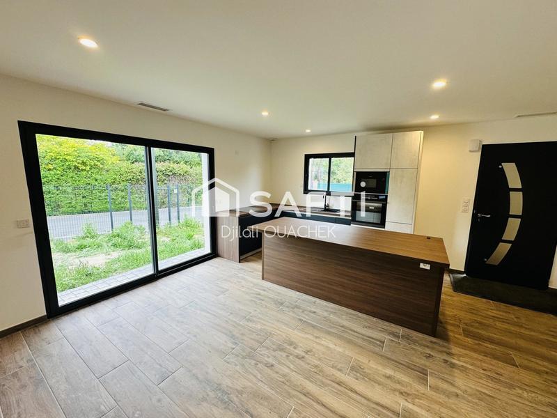 Maison - 80 m² - 4 pièces