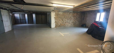 Maison - 199 m² - 6 pièces