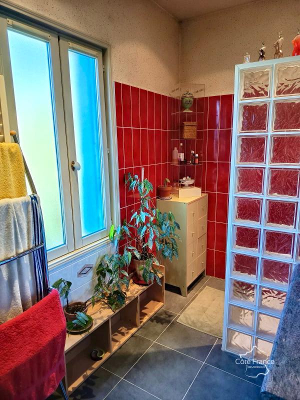 Demeure - 157 m² - 5 pièces