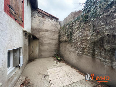 Maison - 101 m² - 5 pièces