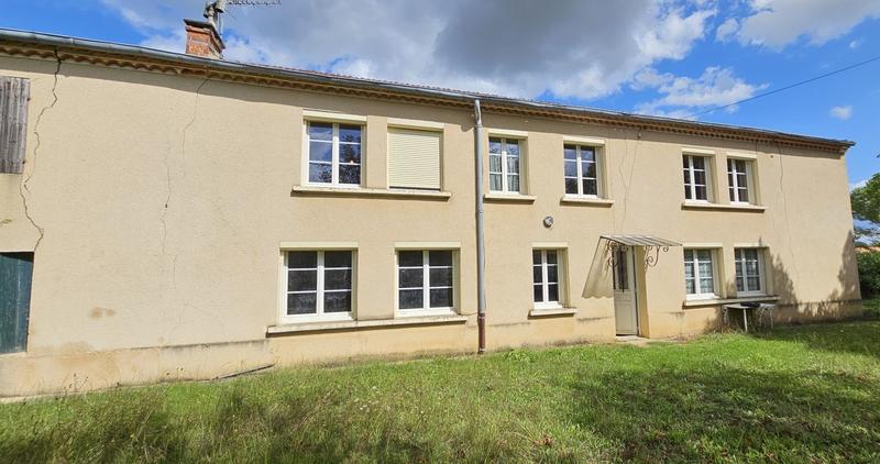Maison - 350 m² - 10 pièces