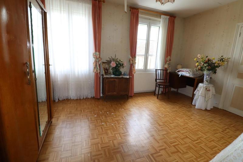 Maison ancienne - 162 m² - 7 pièces