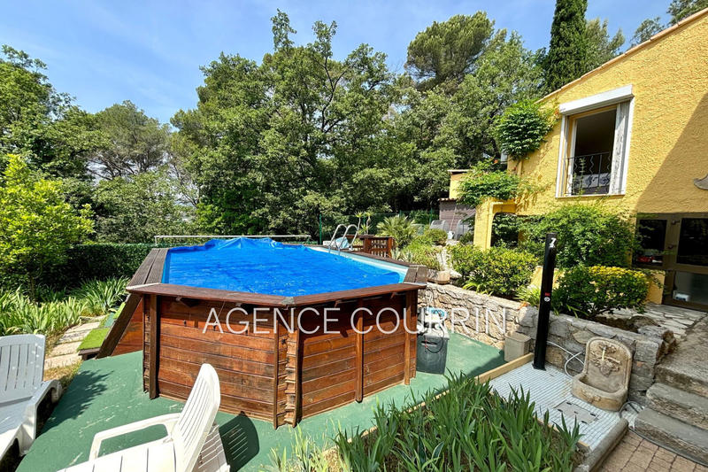 Maison - 167 m² - 5 pièces