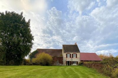 Maison - 92 m² - 5 pièces