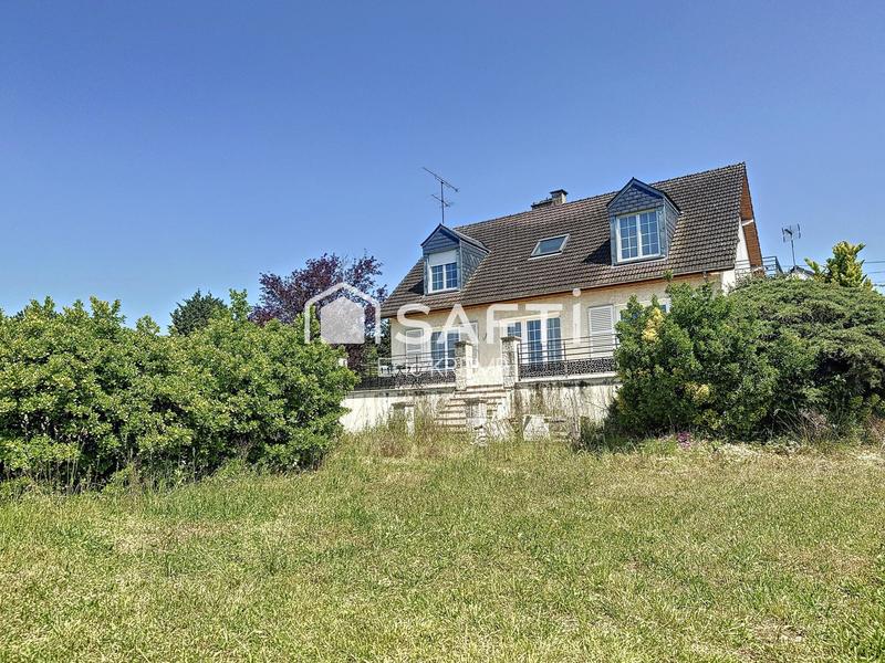 Maison - 135 m² - 6 pièces