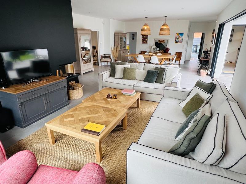 Maison - 165 m² - 5 pièces