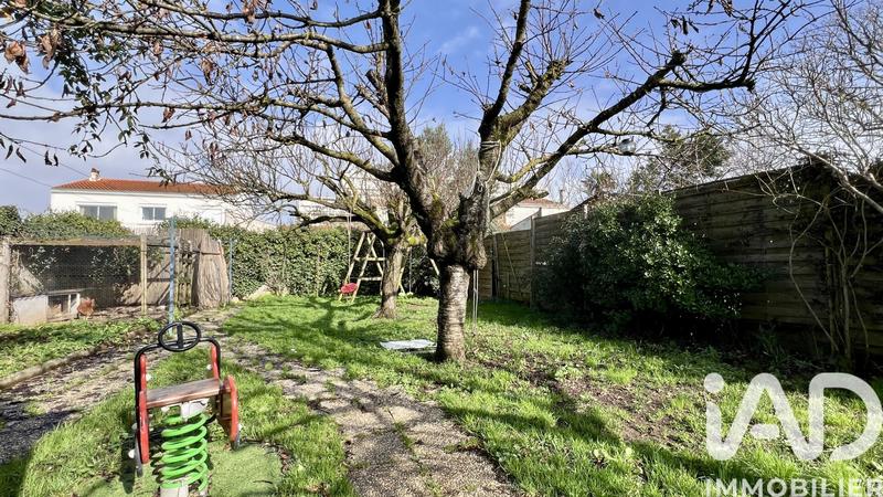 Maison - 190 m² - 9 pièces