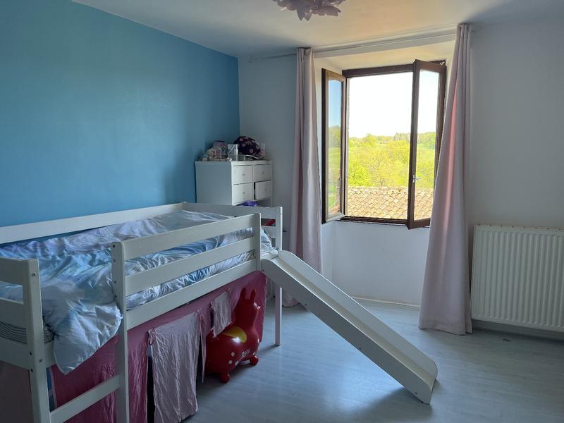 Maison en pierre - 160 m² - 6 pièces