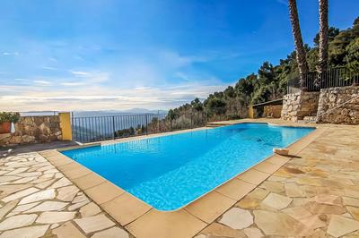 Maison - 155 m² - 5 pièces