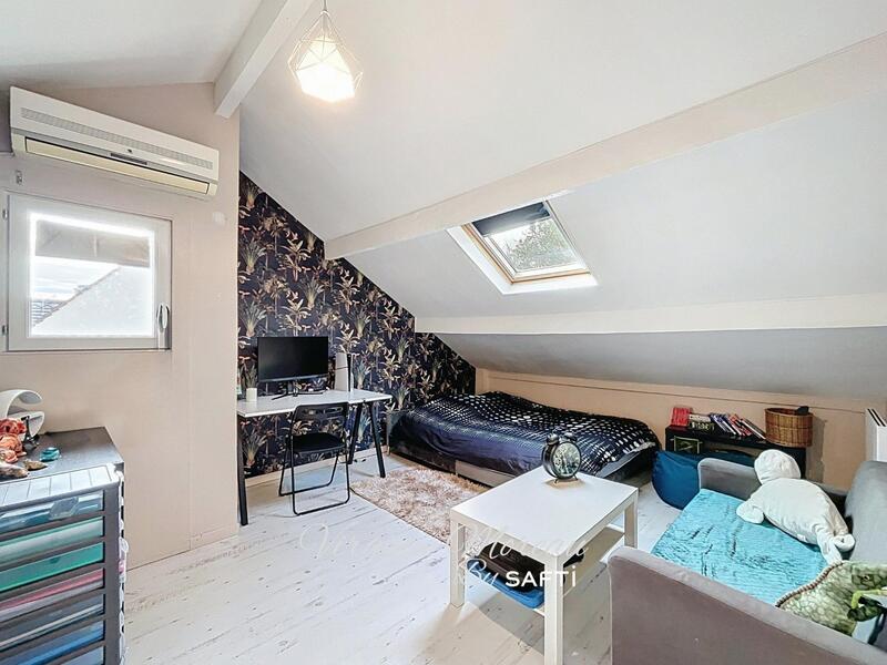 Maison - 88 m² - 4 pièces