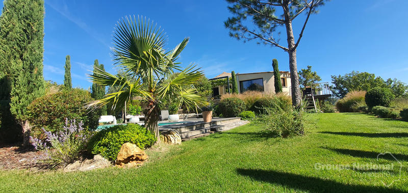 Maison - 150 m² - 5 pièces