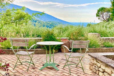 Maison de village - 400 m² - 11 pièces