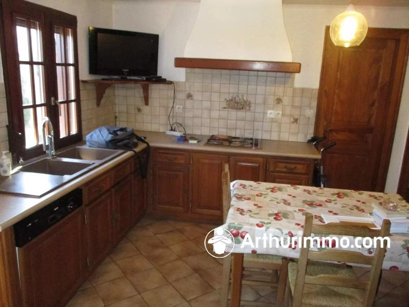 Maison - 80 m² - 5 pièces