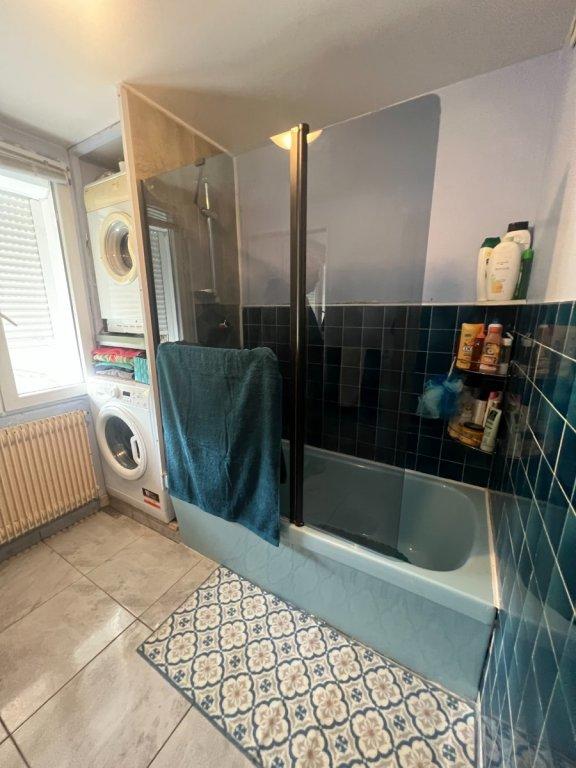 Maison - 122 m² - 5 pièces